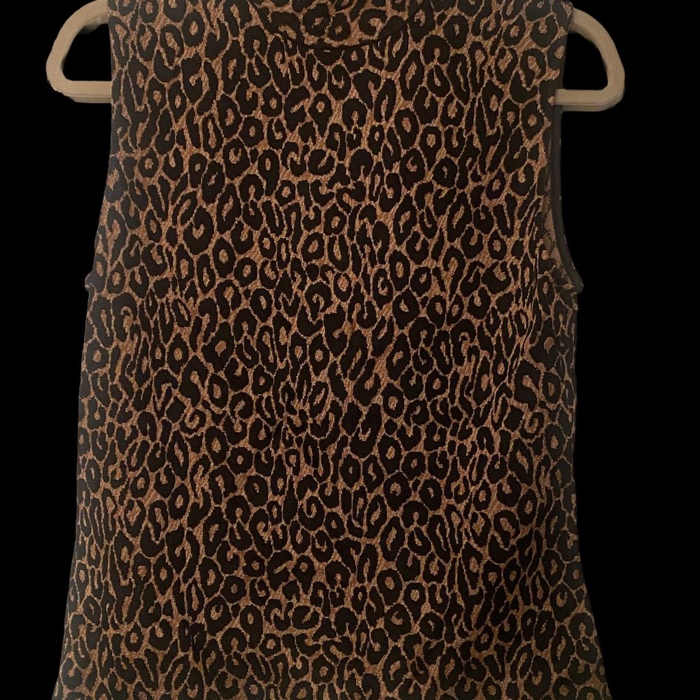 ST JOHN LEOPARD PRINT SLEEVELESS TOP